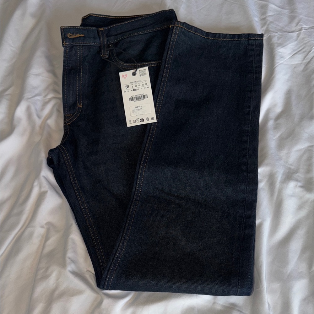 MWT ZARA mid rise dark jeans
